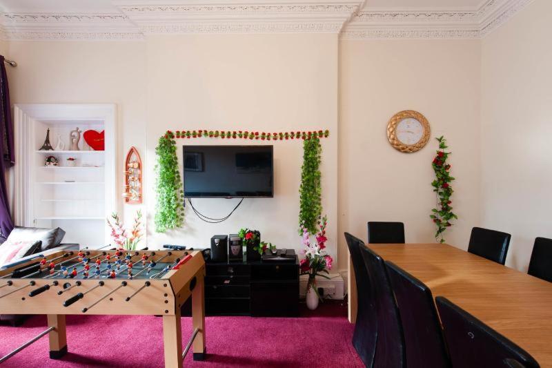 Edinburgh Central Roomz Aparthotel Экстерьер фото