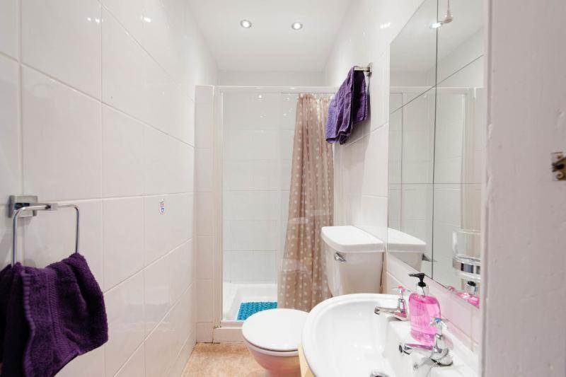 Edinburgh Central Roomz Aparthotel Экстерьер фото